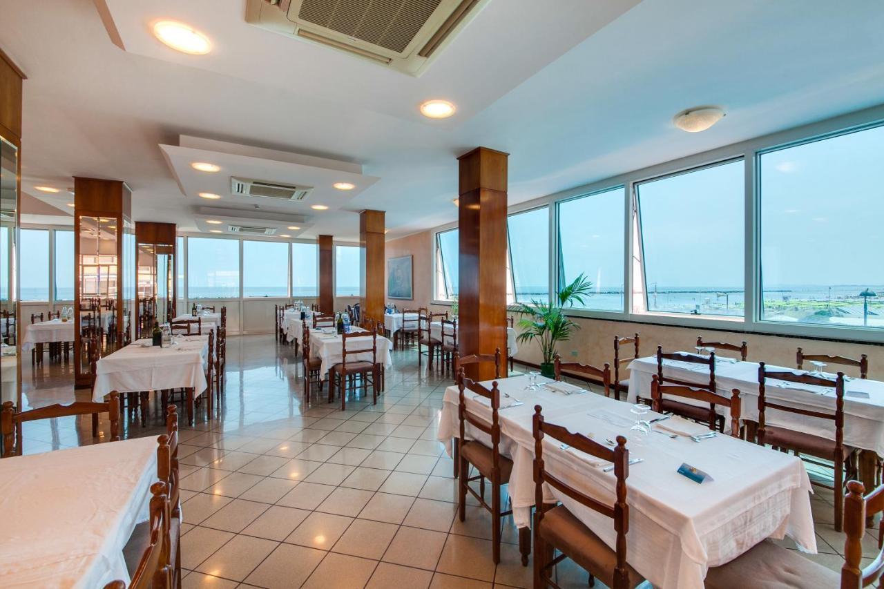 Hotel Majestic 벨레지아아지마리나 외부 사진